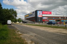 Sprawdziliśmy, jak wygląda sytuacja parkingowa na Gądowie miesiąc po wprowadzeniu płatnego parkowania przy Magnolii