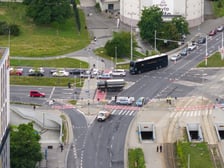 Po godz. 9:00 na teren budowy wjechał patrol saperski