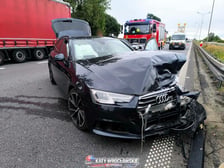 Zderzenie samochodów na A4