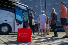 W czwartek (9 lipca 2026 r.) Krwiobus stanął przed stadionem Tarczyński Arena we Wrocławiu