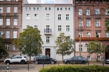 Kamienica przy Placu Strzeleckim po remoncie, lipiec 2026