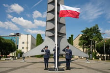 W piątek, 10 lipca, na placu pod Iglicą przy Hali Stulecia we Wrocławiu odbyły się wojewódzkie obchody Święta Policji.