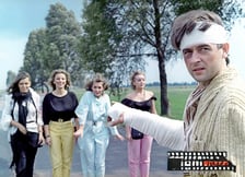 Na drodze w kierunku Sulimowa - fotos z filmu „Och, Karol”.