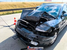 Zderzenie trzech aut osobowych na A4