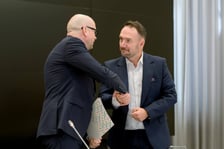 <p>Podpisanie apelu w sprawie utworzenia Metropolii Wrocławskiej</p>