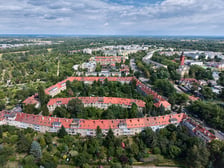 <p>Osiedla Biskupin-Sępolno-Dąbie-Bartoszowice, widok z drona. Lipiec 2026</p>