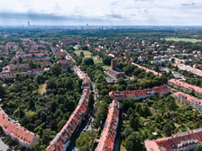 <p>Osiedla Biskupin-Sępolno-Dąbie-Bartoszowice, widok z drona. Lipiec 2026</p>