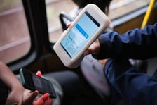 Wspólny patrol Strażników Miejskich i kontrolerów biletowych MPK