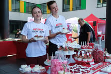 Zbiórka krwi przed kliniką Przylądek Nadziei we Wrocławiu, 1.08.2026 r.