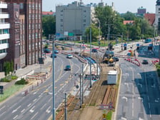 Od soboty (1 sierpnia) całkowicie wyłączono ruch tramwajowy na remontowanym odcinku ul. Traugutta, 1.08.2026 r.