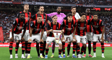 <p>Jedenastka Milanu przed meczem z Cagliari 24 maja 2026: Strahinja Pavlović, Adrien Rabiot, Mike Maignan, Matteo Gabbia,&nbsp;Christopher Nkunku,&nbsp;Fikayo Tomori,&nbsp;Alexis Saelemaekers, Santiago Gimenez,&nbsp;Davide Bartesaghi,&nbsp;Ardon Jashari i Youssouf Fofana</p>
