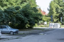 Podwórze między ulicami Hallera, Mielecką, Połaniecką i Stalowowolską - rozpoczęcie zagospodarowania.
