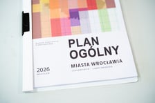 <p>Plan Og&oacute;lny miasta Wrocławia - okładka publikacji</p>
