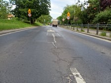 Rozpoczyna się remont obydwu jezdni Alei Wiśniowej