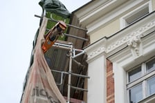 Kamienica wspólnotowa Wrocławczyka 37 w remoncie,  sierpień 2026