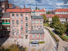 Kamienica w podwórzu przy ul. Wyszyńskiego 105a przejdzie kapitalny remont