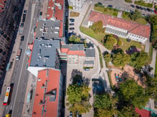Kamienica w podwórzu przy ul. Wyszyńskiego 105a przejdzie kapitalny remont