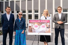 <p>Konferencja prasowa podsumowująca wakacyjne remonty w plac&oacute;wkach edukacyjnych we Wrocławiu</p>