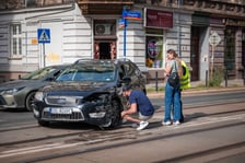 Kolizja samochodów na ulicy Traugutta
