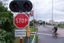Awaria na przejeździe kolejowym na ul. Strzegomskiej