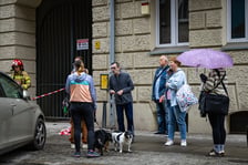 <p>Akcja służb przy ul. Rejtana, po odkryciu na poddaszu kamienicy niewybuchu z czas&oacute;w II wojny światowej.Wrocław, 14.09.2026.</p>