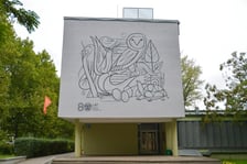 Mural na budynku  Uniwersytetu Przyrodniczego we Wrocławiu