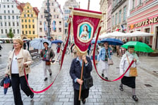 Procesja z relikwiami św. Doroty i św. Stanisława przeszła ulicami Wrocławia, 20.09.2026 r.