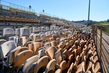 Stadion Oporowska, konferencja pod wyburzaną trybuną, 29 września 2026