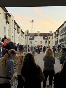 Pożar budynku mieszkalnego przy ul. Królewieckiej 77 we Wrocławiu, 06.10.2026 r.