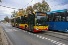 Zerwana sieć trakcyjna przy Grabiszyńskiej, 7.10.2026 r.