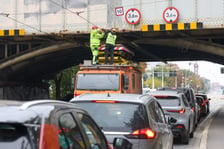 Zerwana sieć trakcyjna przy Grabiszyńskiej, 7.10.2026 r.