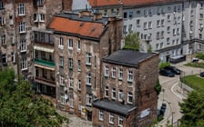 <p>Wrocławskie Mieszkania podpisały umowę na remont budynku przy ul. Wyszyńskiego 105A</p>