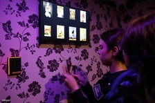 Escape Truck - gra edukacyjna (escape room), w ramach której uczestnicy, wykonując różne zadania, mogą poznać zagadnienia związane z handlem ludźmi