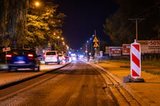 Nocny remont ulicy Karmelkowej