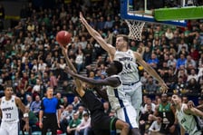 Mecz WKŚ Śląsk Wrocław kontra Napoli Basketball na Hali Orbita