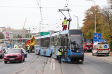 Wykolejenie tramwaju przy Moście Grunwaldzkim, 15.10.2026 r.