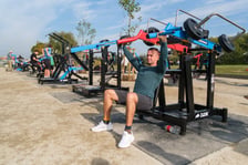Trening na nowej siłowni plenerowej WK DZIK