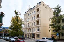 Kamienica przy ulicy Wysokiej 4 tuż przed zakończeniem remontu