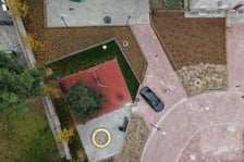 Wyremontowane podwórko w kwartale ulic Prusa, Poniatowskiego, Oleśnickiej i Żeromskiego