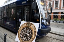 Premiera tramwaju z patronatem Studia 202 z udziałem władz miasta i artystów
