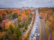 Wrocławianie sprzątają groby na Cmentarzu Grabiszyńskim