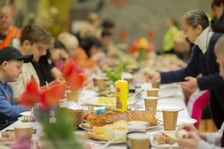 Wielkanocne śniadanie w UA Przystanek Grochowa