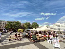 foodtrucki na placu Nowy Targ