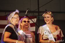 American Cars Mania Wrocław. Jakie auta na esplanadzie stadionu?