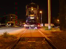 Nocny przyjazd 21. tramwaju Moderus Gamma do Wrocławia