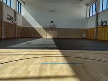 Budynek sportowy Liceum Ogólnokształcącym nr XIII im. Aleksandra Fredry gotowy na nowy rok szkolny