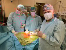Operacja jednoczesnej retransplantacji serca i przeszczepu nerki