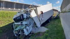 Wypadek TIR-a na Autostradowej Obwodnicy Wrocławia