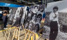 Uroczystość nadania imienia Wandy Rutkiewicz tramwajowi Moderus Gamma w zajezdni Borek
