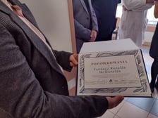 Oficjalne przekazanie łóżek dla rodziców w USK we Wrocławiu